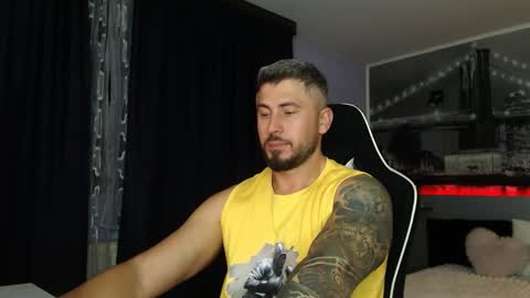 Magic Andy online show from November 17, 2025, 1:11 am