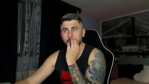 Snapshot of andysoul340 chatting on February 22, 2026, 11:25 pm Magic Andy online show from February 22, 2026, 11:25 pm