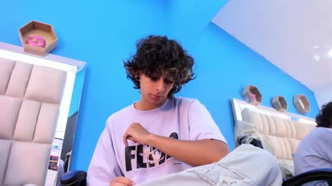 andyxibrat online show from October 12, 2025, 12:15 pm