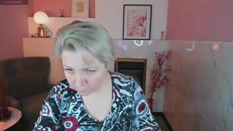 Snapshot of aneli_mira chatting on March 18, 2026, 2:09 pm aneli_mira online show from March 18, 2026, 2:09 pm