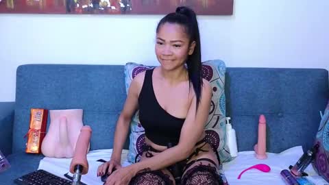 Snapshot of aneljones chatting on February 21, 2025, 3:34 am Anell online show from February 21, 2025, 3:34 am