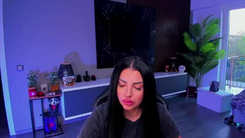 Snapshot of anemariejolie chatting on April 26, 2026, 4:26 pm Anne online show from April 26, 2026, 4:26 pm