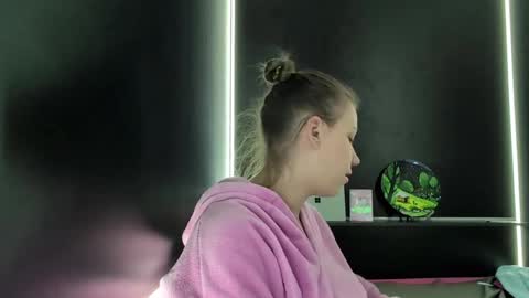 Snapshot of anet228 chatting on March 28, 2026, 6:07 pm anet228 online show from March 28, 2026, 6:07 pm