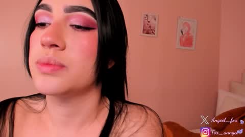 Snapshot of angeel_fox chatting on February 25, 2026, 6:12 am Angel online show from February 25, 2026, 6:12 am