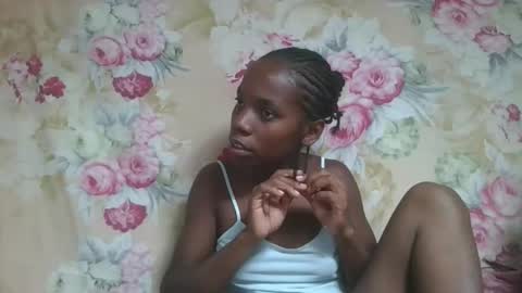 Snapshot of angeeliine chatting on March 2, 2026, 1:18 pm angeeliine online show from March 2, 2026, 1:18 pm