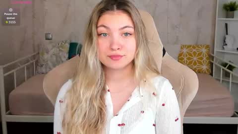 Snapshot of angel__grace chatting on March 2, 2026, 12:02 am Grace online show from March 2, 2026, 12:02 am