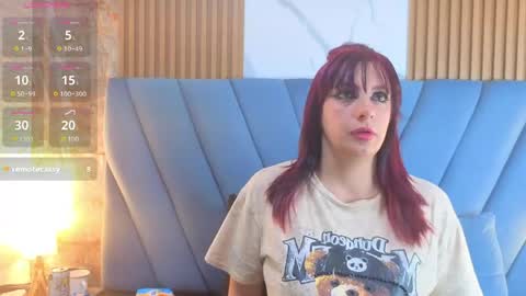 angel__red_ online show from April 25, 2026, 3:31 am