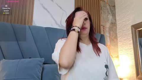 angel__red_ online show from May 25, 2026, 3:23 am