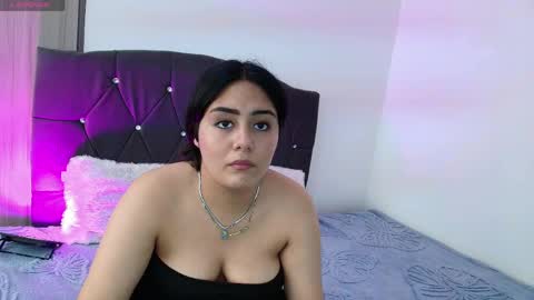 angel__sweetxx online show from April 28, 2026, 6:35 pm