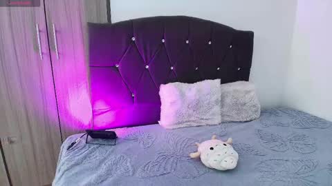 angel__sweetxx online show from April 30, 2026, 6:36 pm