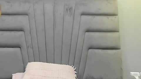 Snapshot of angel_adamx chatting on November 5, 2025, 3:17 am Angel online show from November 5, 2025, 3:17 am