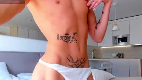 Snapshot of angel_andreww chatting on February 16, 2025, 11:38 am angel_andreww online show from February 16, 2025, 11:38 am