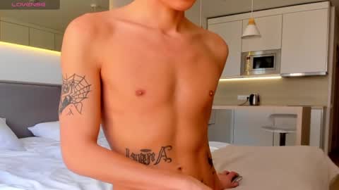 Snapshot of angel_andreww chatting on February 21, 2025, 1:11 pm angel_andreww online show from February 21, 2025, 1:11 pm