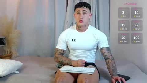 angel_boy01 online show from May 18, 2026, 1:56 am