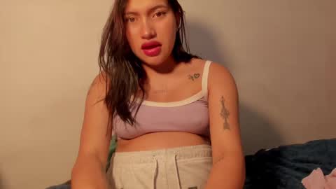 Snapshot of angel_copper chatting on February 18, 2025, 12:48 am Angie indepent model online show from February 18, 2025, 12:48 am