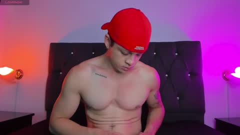 Snapshot of angel_cuervo chatting on September 20, 2025, 12:39 pm Angel Cuervo online show from September 20, 2025, 12:39 pm