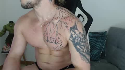 Angel Curl online show from January 14, 2026, 7:52 pm