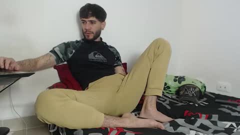 Snapshot of angel_damons_ chatting on October 18, 2025, 3:57 pm Angel Damons online show from October 18, 2025, 3:57 pm