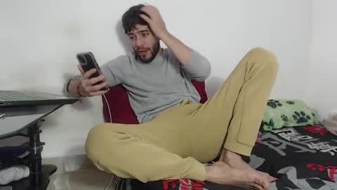 Snapshot of angel_damons_ chatting on October 22, 2025, 3:23 pm Angel Damons online show from October 22, 2025, 3:23 pm