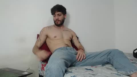 Snapshot of angel_damons_ chatting on December 1, 2025, 9:31 pm Angel Damons online show from December 1, 2025, 9:31 pm