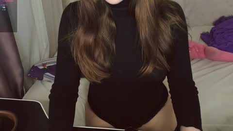 Snapshot of angel_doll585 chatting on December 21, 2024, 3:09 pm Fallen Angel online show from December 21, 2024, 3:09 pm