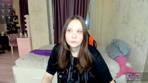 Snapshot of angel_doll585 chatting on October 30, 2025, 12:12 am Fallen Angel online show from October 30, 2025, 12:12 am