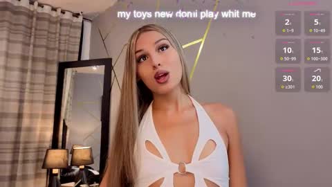 Angel-dragun online show from December 16, 2025, 3:33 am