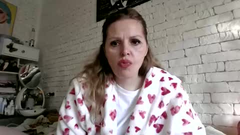 Snapshot of angel_girllovemy chatting on February 9, 2026, 7:23 am ANGEL online show from February 9, 2026, 7:23 am