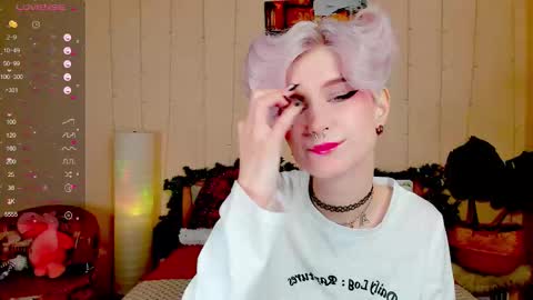 Snapshot of angel_julles chatting on December 21, 2025, 1:46 am Angel Dust online show from December 21, 2025, 1:46 am