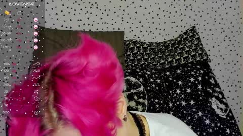 Snapshot of angel_julles chatting on February 8, 2026, 5:11 am Angel Dust online show from February 8, 2026, 5:11 am