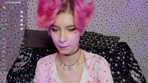 Snapshot of angel_julles chatting on February 20, 2026, 1:57 am Angel Dust online show from February 20, 2026, 1:57 am