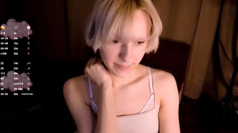 Snapshot of angel_kittie chatting on February 9, 2026, 1:59 pm angel online show from February 9, 2026, 1:59 pm