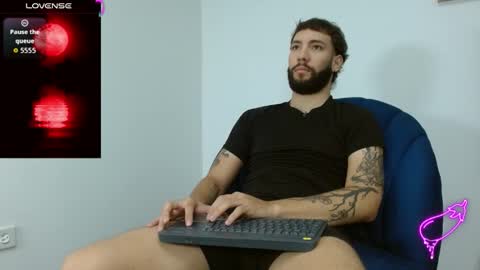 angel_kyrozz online show from November 24, 2025, 7:13 pm