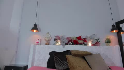 Snapshot of angel_light888 chatting on December 27, 2024, 9:17 am Angel online show from December 27, 2024, 9:17 am