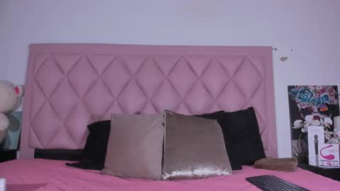 Snapshot of angel_light888 chatting on January 17, 2025, 6:47 am Angel online show from January 17, 2025, 6:47 am