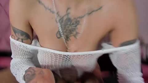 Snapshot of angel_light888 chatting on January 30, 2025, 6:32 pm Angel online show from January 30, 2025, 6:32 pm