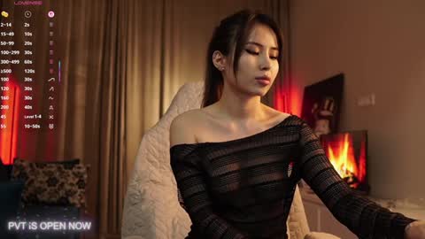 Snapshot of angel_luisa chatting on December 17, 2025, 2:06 am Luisa online show from December 17, 2025, 2:06 am