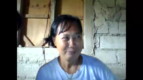 Snapshot of angel_maria123 chatting on October 25, 2025, 6:10 am angel_maria123 online show from October 25, 2025, 6:10 am