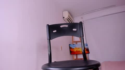 Snapshot of angel_nicolas chatting on February 27, 2025, 12:32 am ANGEL online show from February 27, 2025, 12:32 am