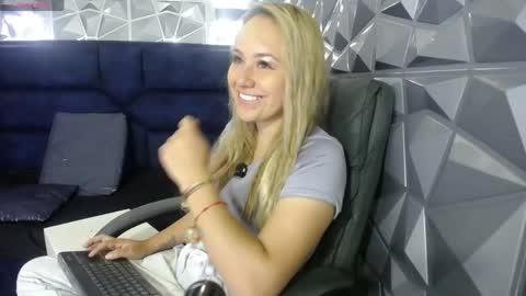 Angel online show from June 1, 2026, 11:34 am