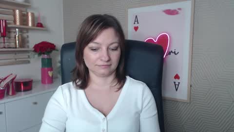 Snapshot of angela_samt chatting on February 23, 2026, 6:33 am Angela online show from February 23, 2026, 6:33 am