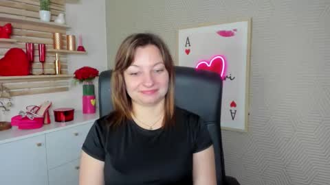 Snapshot of angela_samt chatting on March 13, 2026, 6:42 am Angela online show from March 13, 2026, 6:42 am