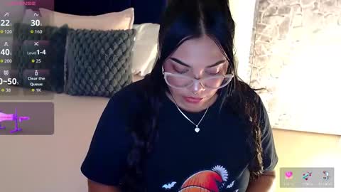 Angela online show from October 17, 2025, 1:09 am