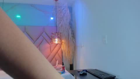 ANGELA online show from December 14, 2024, 1:05 pm