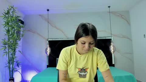 ANGELA online show from September 10, 2025, 12:05 pm