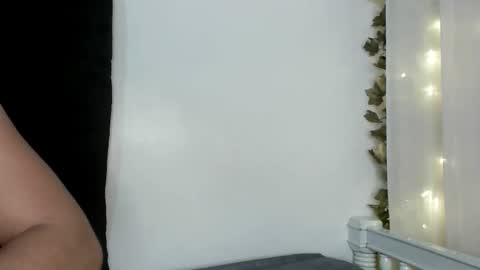 ANGELA online show from September 19, 2025, 6:59 am