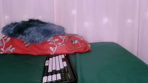 ANGELA online show from December 18, 2025, 5:57 am