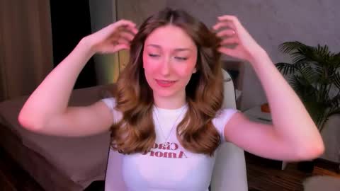 Snapshot of angelanabelle chatting on November 7, 2025, 9:26 pm angelanabelle online show from November 7, 2025, 9:26 pm