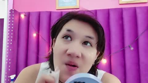 Snapshot of angelarumiee chatting on October 21, 2025, 2:12 am Angela online show from October 21, 2025, 2:12 am