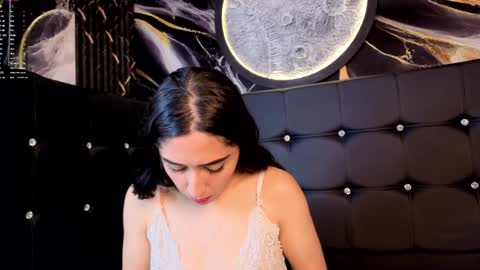 Snapshot of angelasexx_1 chatting on May 2, 2026, 12:32 pm Angela online show from May 2, 2026, 12:32 pm